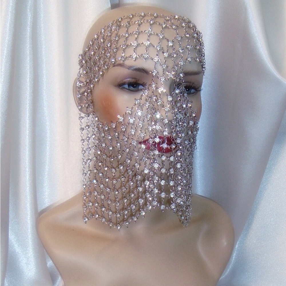 Silver Chain Face Mask, face mask, rhinestones mask, mask, silver charm mask.